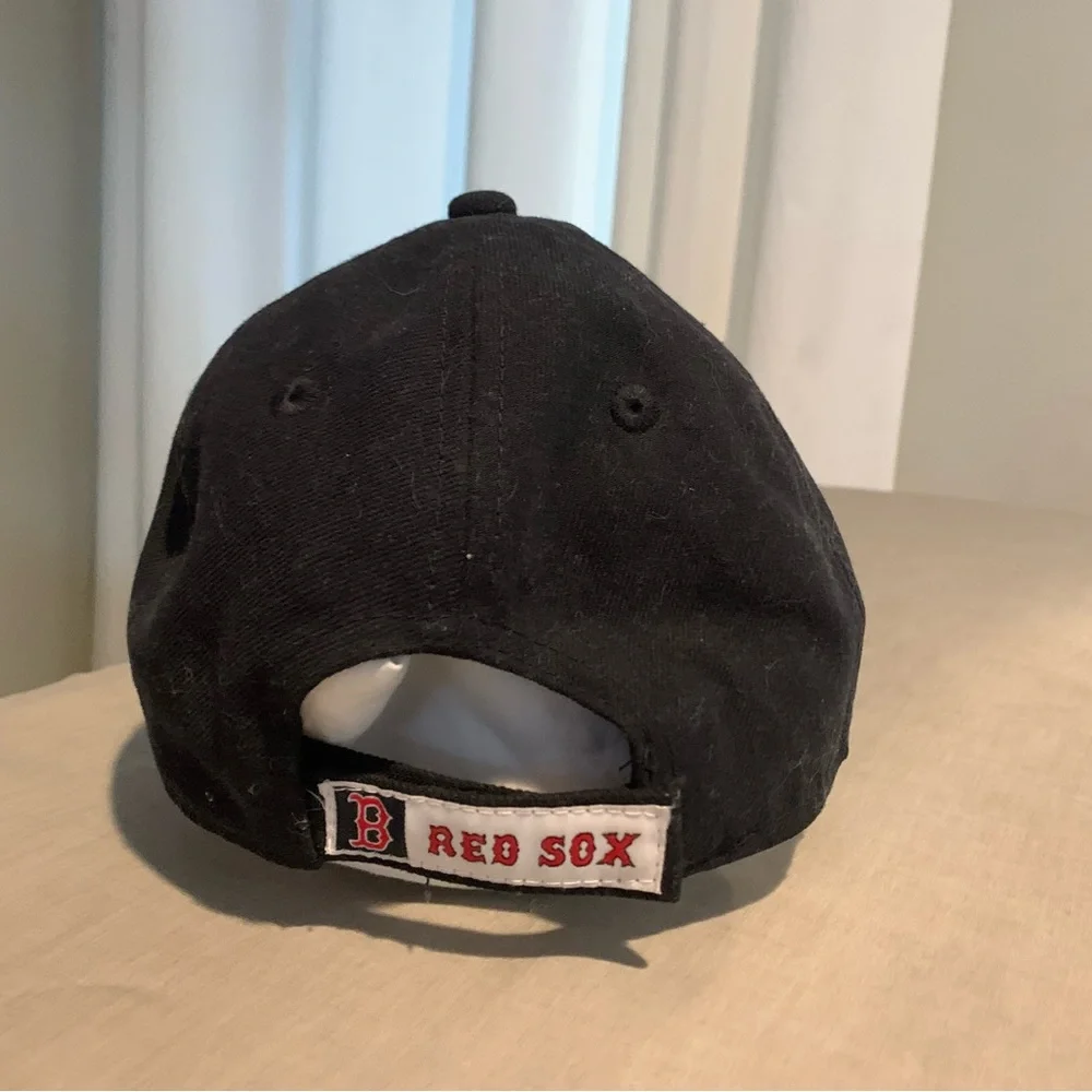 Boston Red Sox youth adjustable  baseball cap one size - Picture 2 of 5